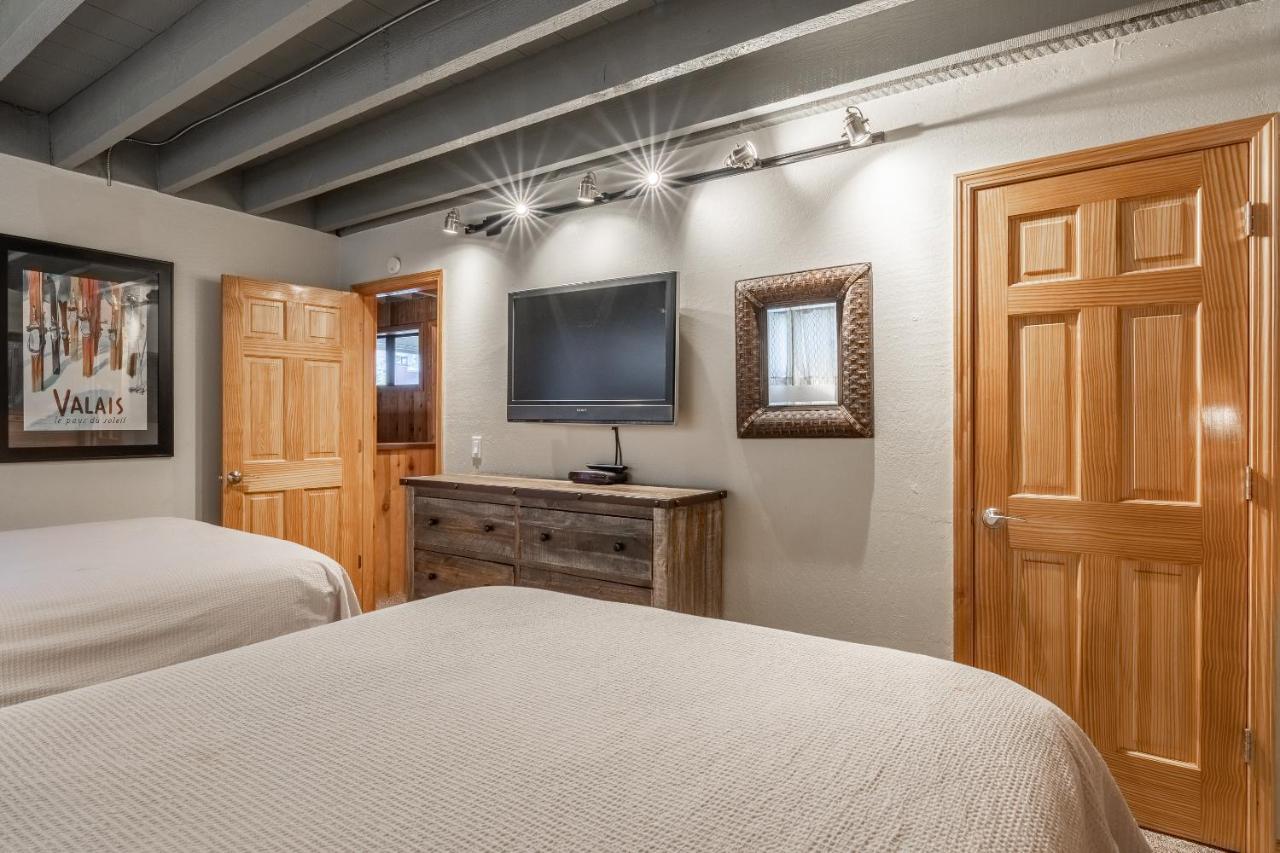 Updated 5 Bedroom 3 Bathroom Townhome Slopeside At 1849 Condos 671 Sleeps 10 Mammoth Lakes Buitenkant foto