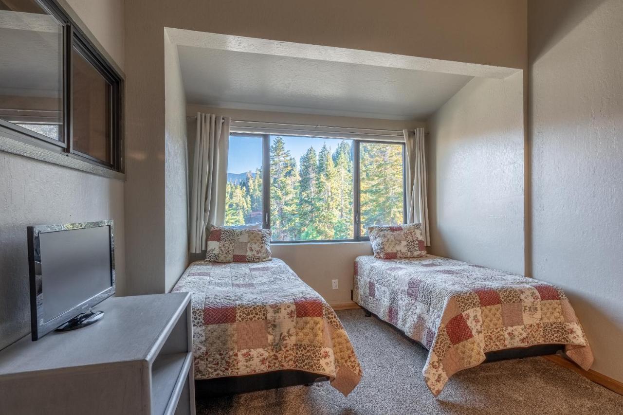 Updated 5 Bedroom 3 Bathroom Townhome Slopeside At 1849 Condos 671 Sleeps 10 Mammoth Lakes Buitenkant foto